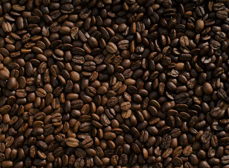 Boabe de cafea proaspăt prăjite